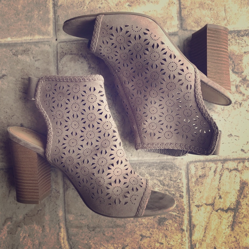Taupe heels